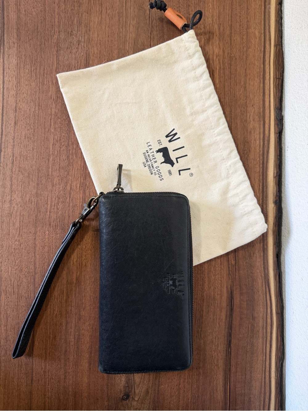 Will Leather Goods Black Zip Wristlet Wallet